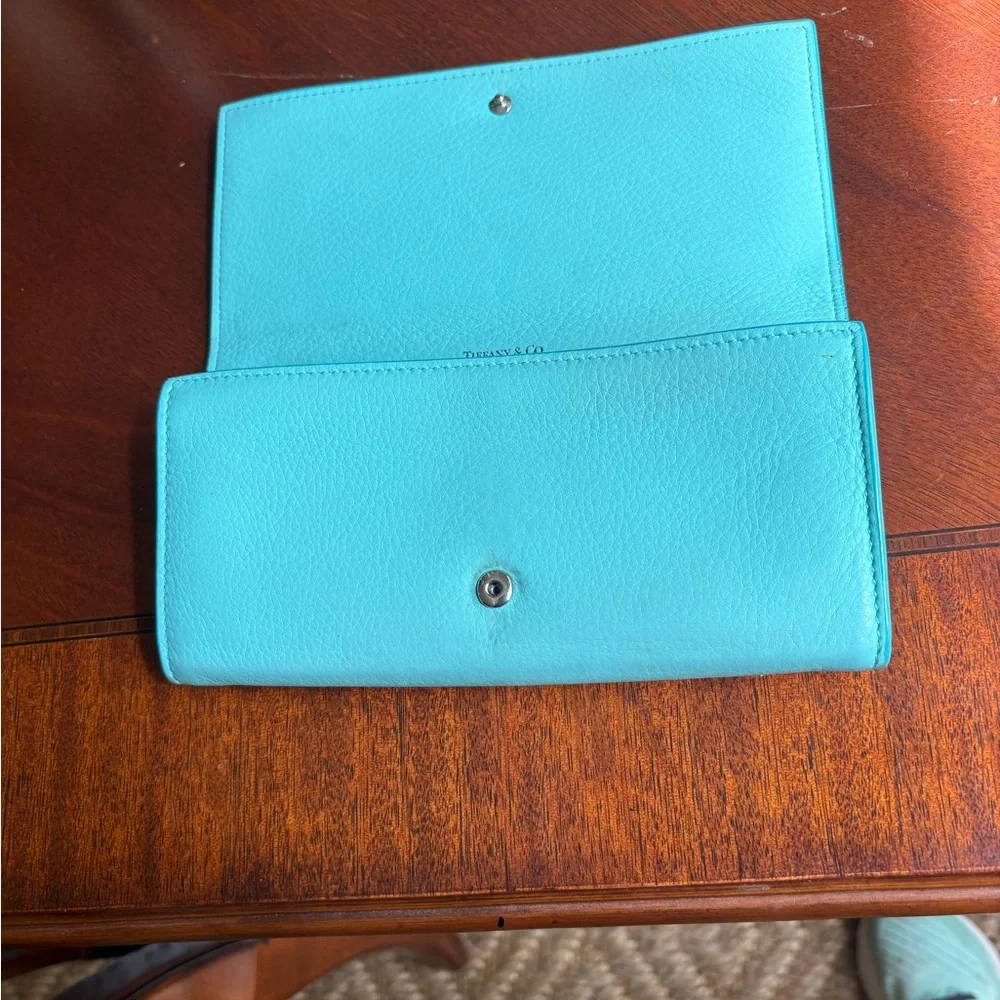 Tiffany & Co. Signature Blue Leather Continental Wallet - Picture 4 of 5